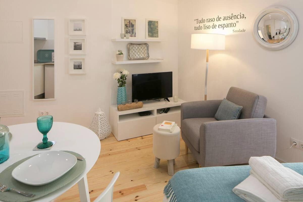 Central Turquoise Studio Apartment Lisboa Екстериор снимка